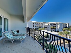 Property grounds - Adagio #402D | Gulfside Luxury, 2 Bikes + Amenities (Santa Rosa Beach)