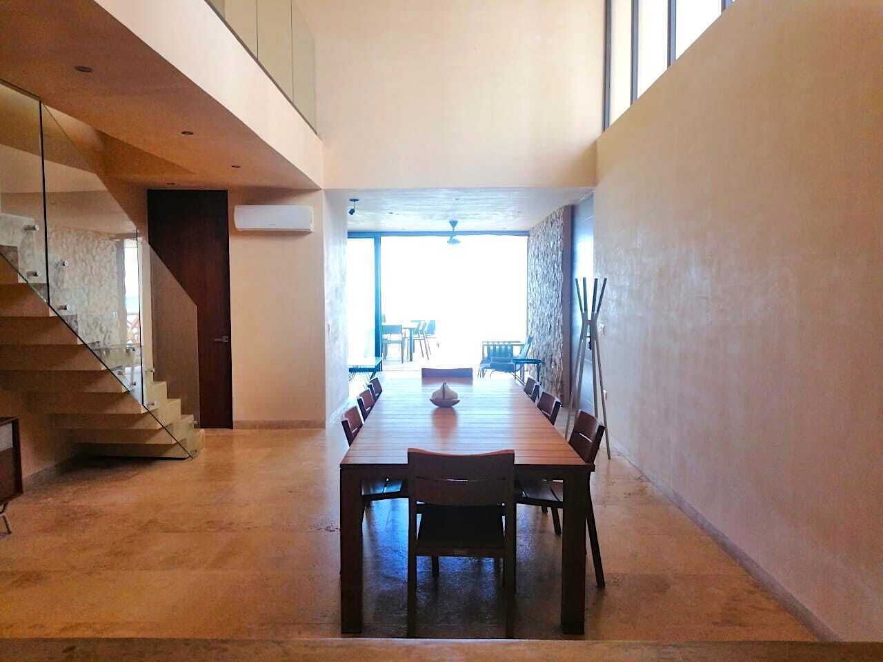 Beachfront Oasis with 2 Private Pools / Casa A-Mar