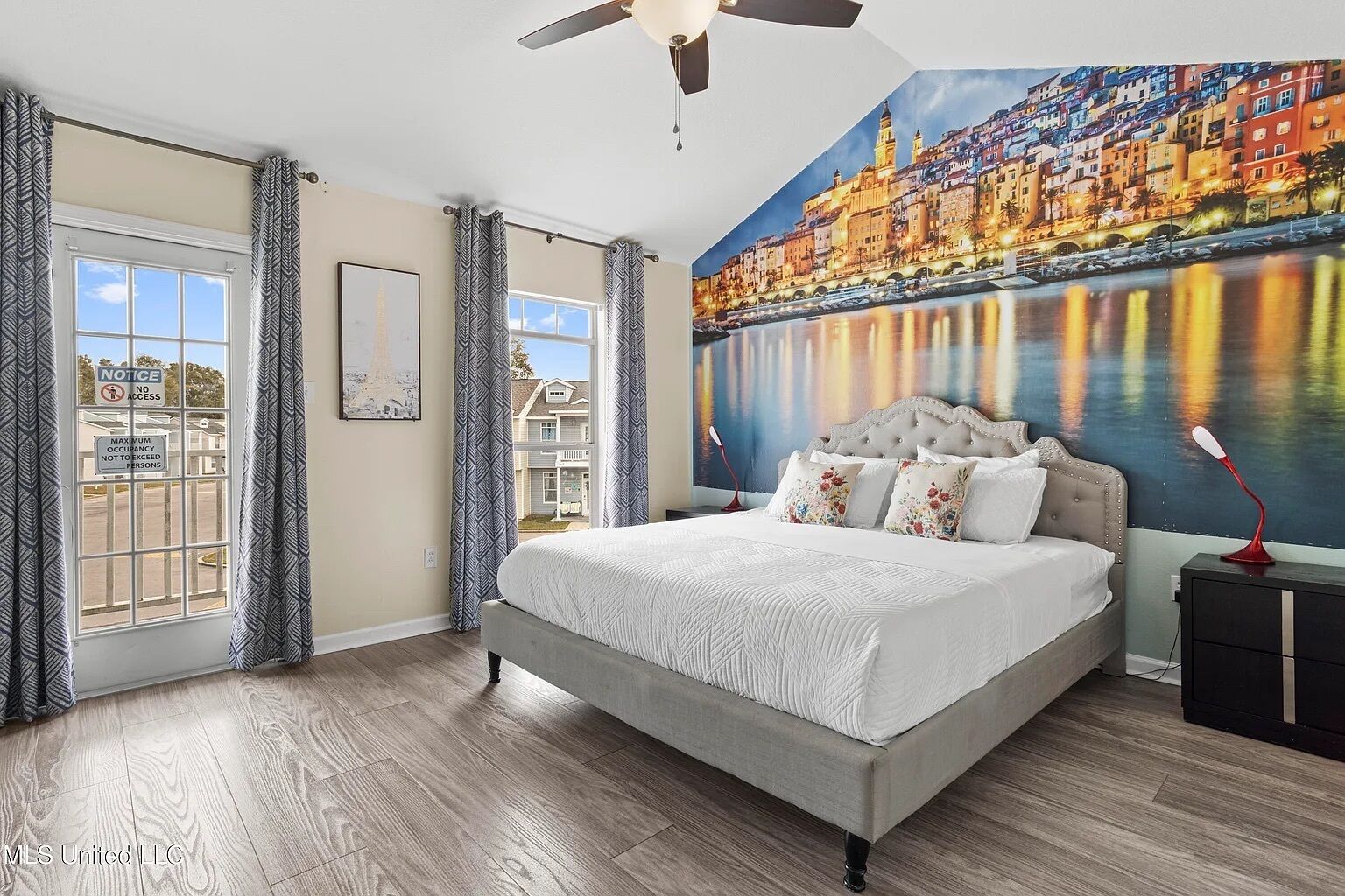 3 chambres, fer et planche à repasser, Wi-Fi gratuit, draps fournis