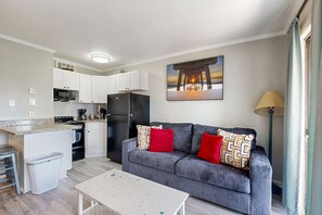 TV, DVD player - Oceanfront Condo w/Shared Pool, Central AC, Free WiFi, Private Balcony (Galveston)