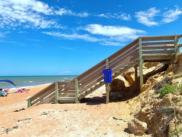 Accommodatie ligt op het strand