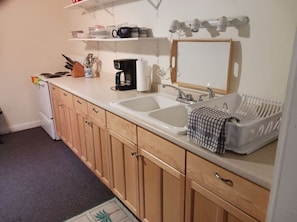 Oven, stovetop
