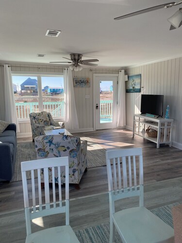 Gulf and Bay Views in Fort Morgan! Short walk to beach. Room to park the boat!