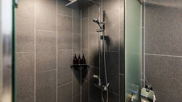 Superior Double(No View) | Bathroom | Shower, hair dryer, slippers, bidet