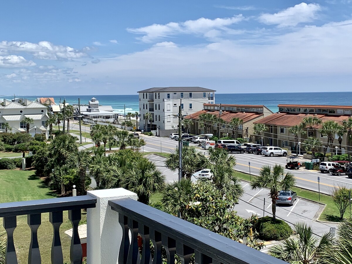 Photo 5 of Directly across from the Beach! 6 bedroom 6 bathrooms Gulf Views! Free Hottub