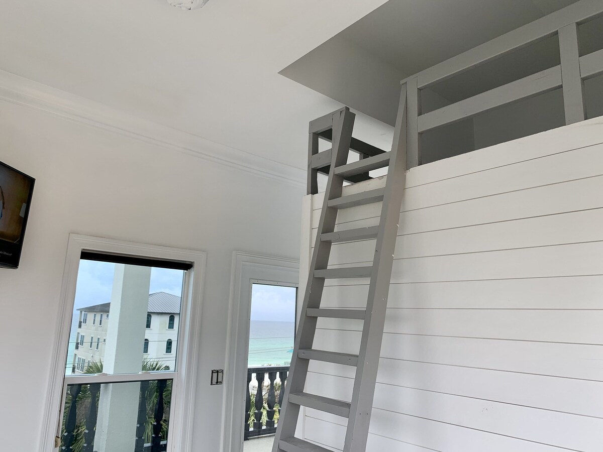 Photo 39 of Directly across from the Beach! 6 bedroom 6 bathrooms Gulf Views! Free Hottub