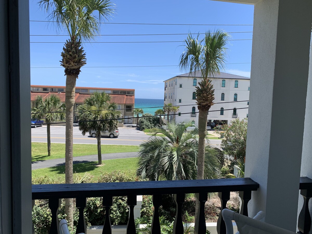 Photo 24 of Directly across from the Beach! 6 bedroom 6 bathrooms Gulf Views! Free Hottub