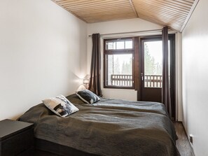 3 bedrooms, Internet