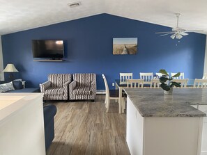 Interior - 6 Bed Vacation Rental! Short walk to Beach-  (Narragansett)