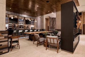 Bar (on property) - Four Points by Sheraton Ciudad Juárez (Ciudad Juárez)