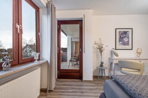 Apartment 'Fewo Hotz Am Golfclub Lindau 1b' with Mountain View, Balcony and Wi-Fi