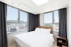 Wifi gratis y ropa de cama 