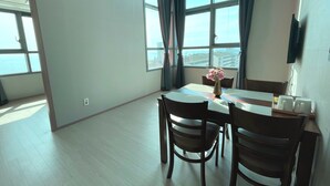 Duplex Suite Ocean | 免費 Wi-Fi、床單
