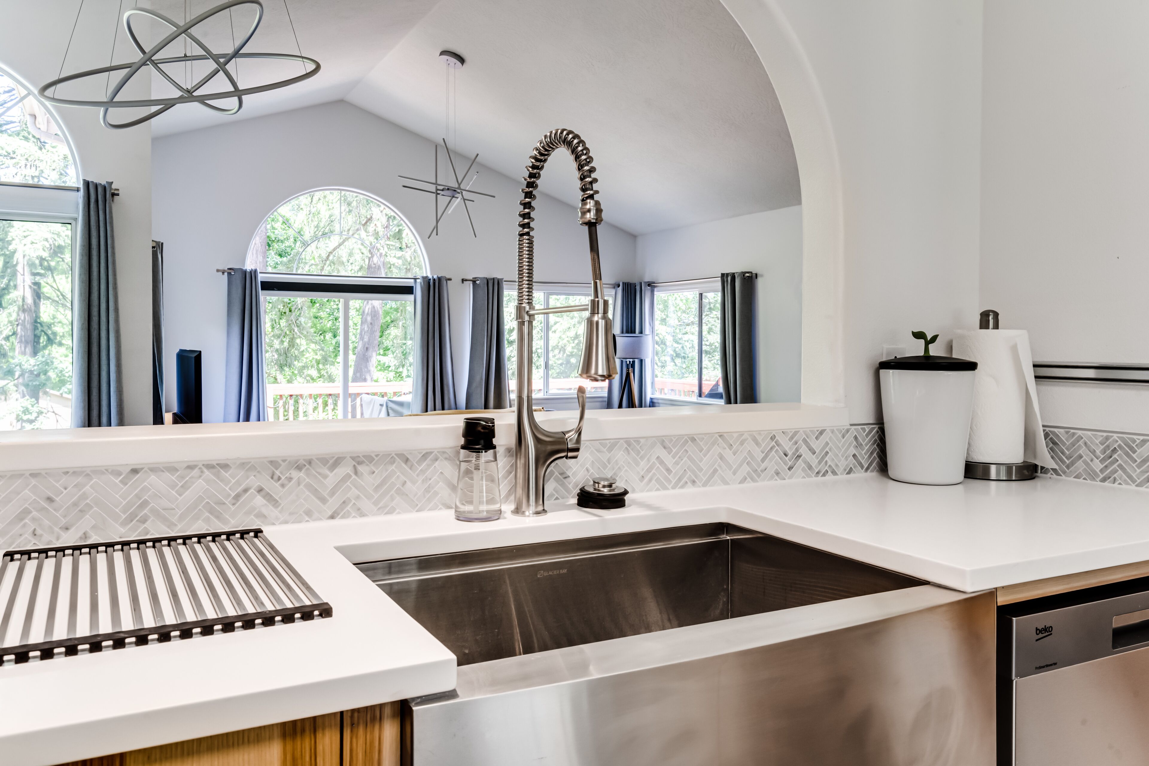 5 bedroom/2.5 bath. Spacious Home in a Charming Neighborhood