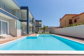 Pool - Apartment "Residence Meridian Unità 7" Near the Beach with Mountain View, Pool, A/C, Wi-Fi & Balcony (Villa San Pietro)