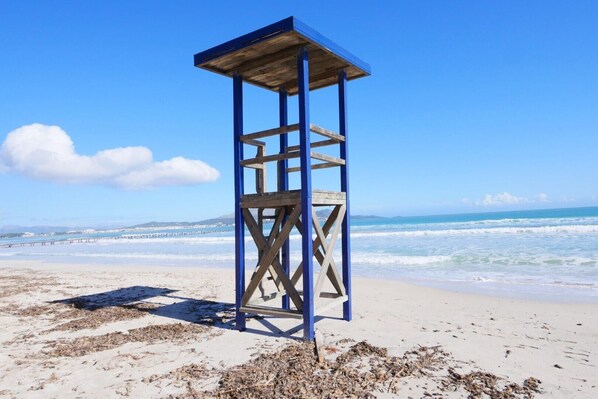 Vlak bij het strand