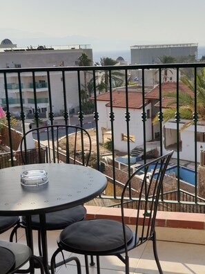 Mặt tiền nơi lưu trú