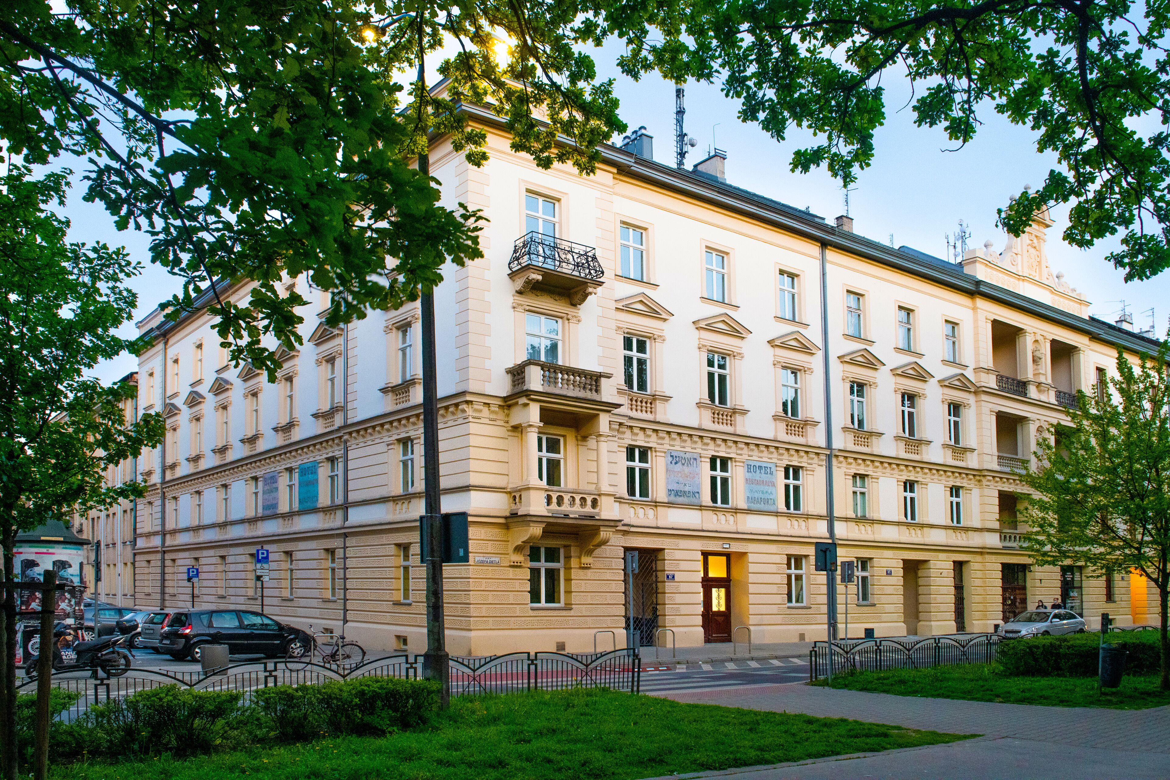 Photo - MR67 Mayera Rapaporta