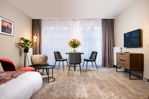 Télévision à écran plat