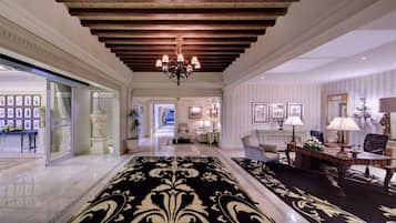 Hall