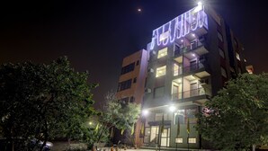 Unclassified image, 2 of 37, button - Treebo Trend Dwarka Residency (New Delhi)