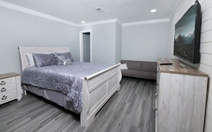 3 bedrooms, WiFi, bed sheets