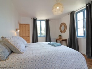 3 bedrooms, free WiFi - Bright house in the heart of Sap, garden and children's games (Sap-en-Auge)