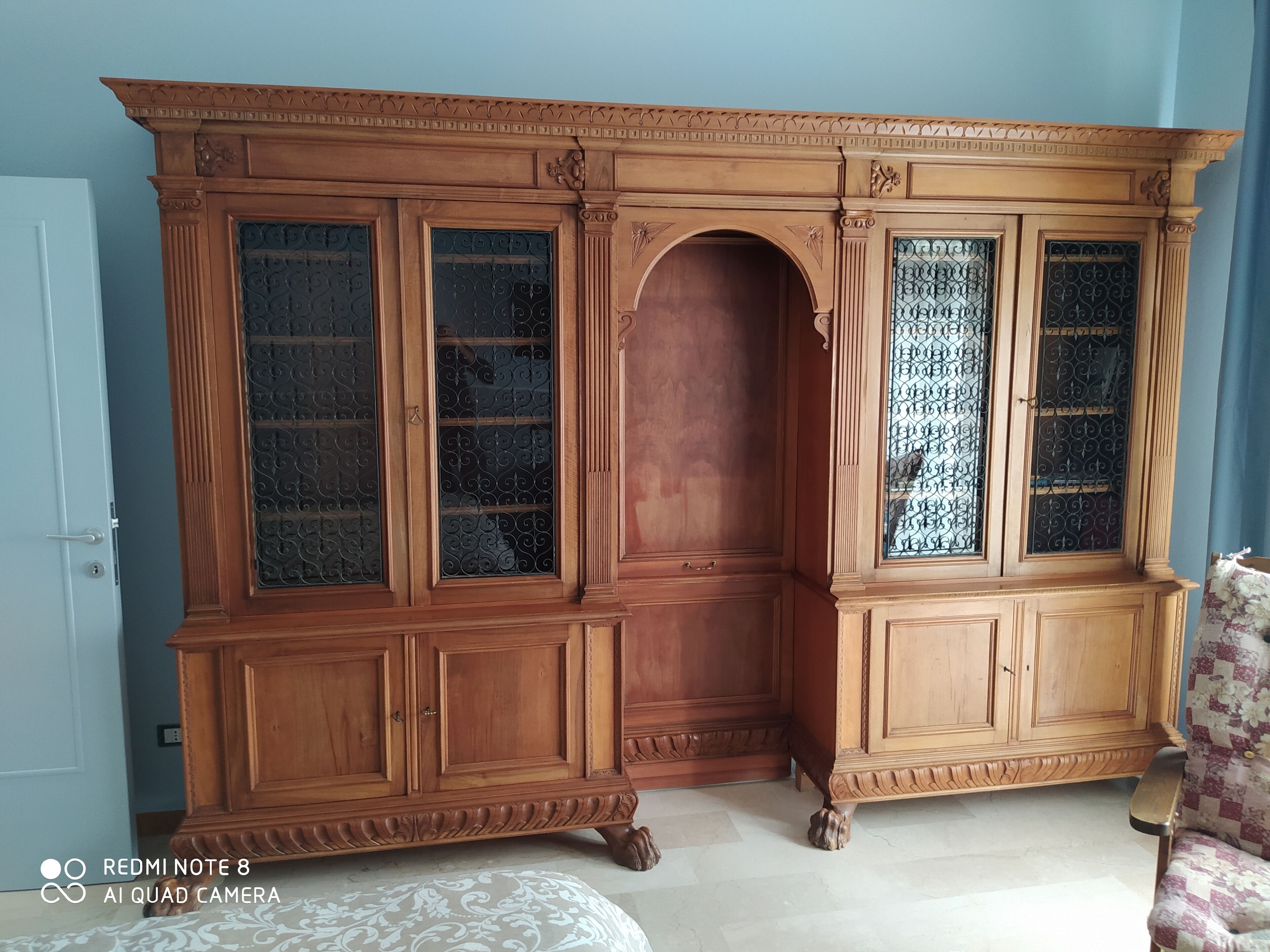 Brand new two-room apartments in the center, a stone's throw from the sea