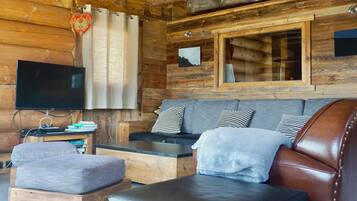 Télévision, cheminée