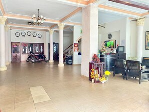 ロビー応接スペース