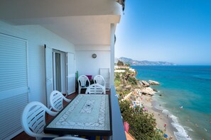 Outdoor dining - CARABEO 60 2B MENYBER (Nerja)