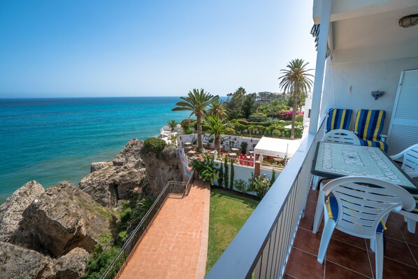 Outdoor dining - CARABEO 60 2B MENYBER (Nerja)