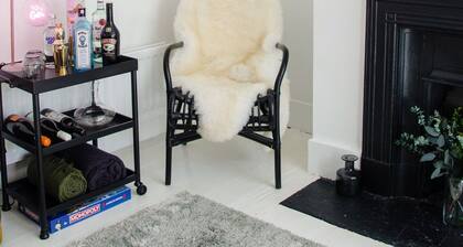 Charming Boutique House – Stylish Stay Just Minutes from Margate Beach