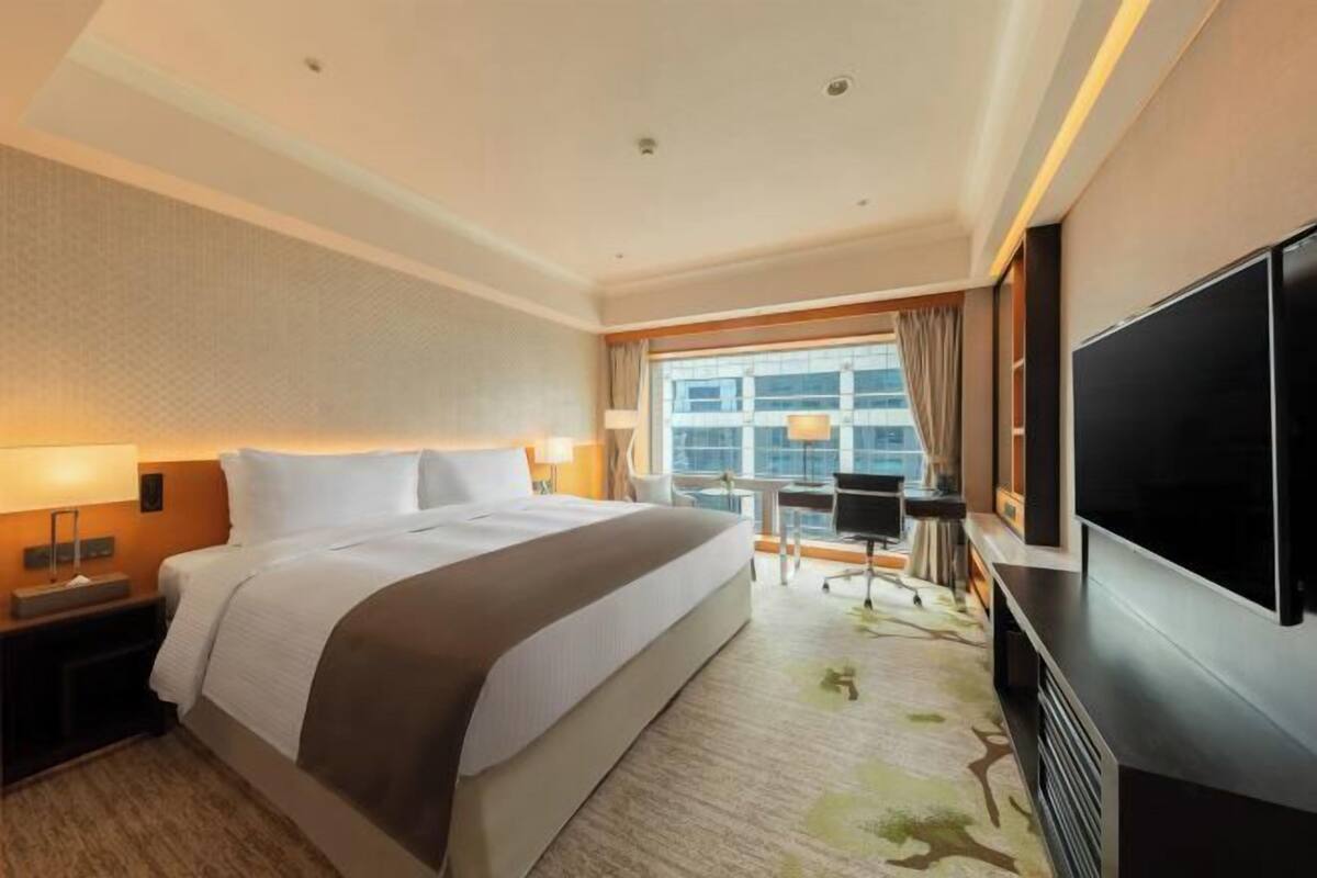 1 bedroom, down comforters, in-room safe, desk