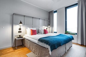One Bedroom Apartment | Blackout drapes, soundproofing, iron/ironing board, free WiFi - Biz Apartment Bromma (Bromma)
