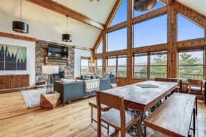 Fireplace - Great views Central location Many extras~The perfect Canaan Valley Base Camp! (Canaan Valley)