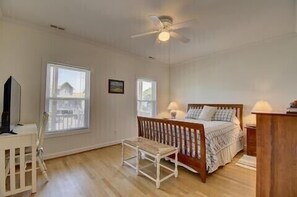 3 chambres, lit parapluie, Wi-Fi gratuit, draps fournis