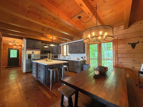 Beautiful serene lake house sitting on 40 acres in North Muskoka