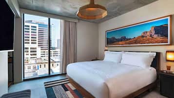 Egyptian cotton sheets, premium bedding, in-room safe, soundproofing