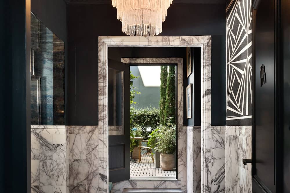 Juliana Hotel & Spa - Brussels Centre