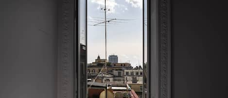 Doppia Classic, balcone, vista città | Vista dalla camera