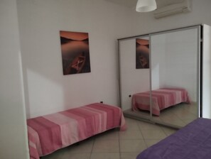 2 makuuhuonetta, ilmainen Wi-Fi, vuodevaatteet