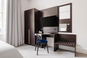 Deluxe King | In-room safe, individually decorated, individually furnished, desk - Rove Hotel London Paddington  (London)