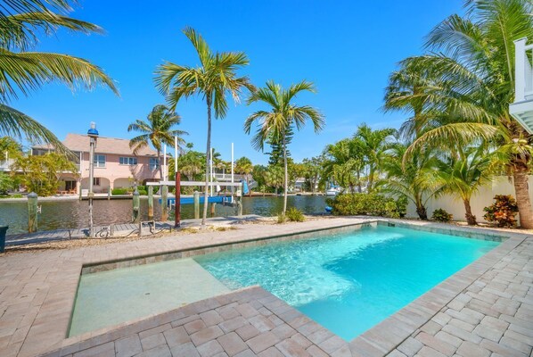 Photo non classée, 1 sur 28, bouton