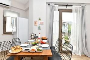 Appartement Familial (B Blok) | Cuisine privée | Grand réfrigérateur, four, lave-vaisselle, cafetière/bouilloire