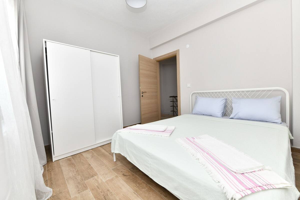 Appartamento familiare (B Blok) | 3 camere, tende oscuranti, ferro/asse da stiro, Wi-Fi gratuito