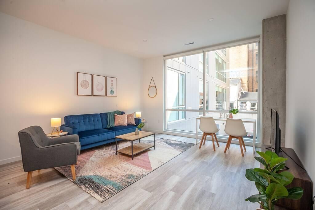 Frontdesk | Cozy 1 BR in Central Business District