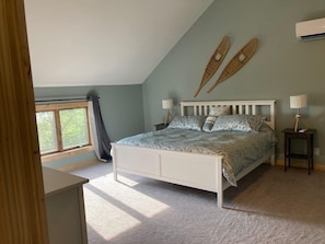6 habitaciones, tabla de planchar con plancha, wifi y ropa de cama 
