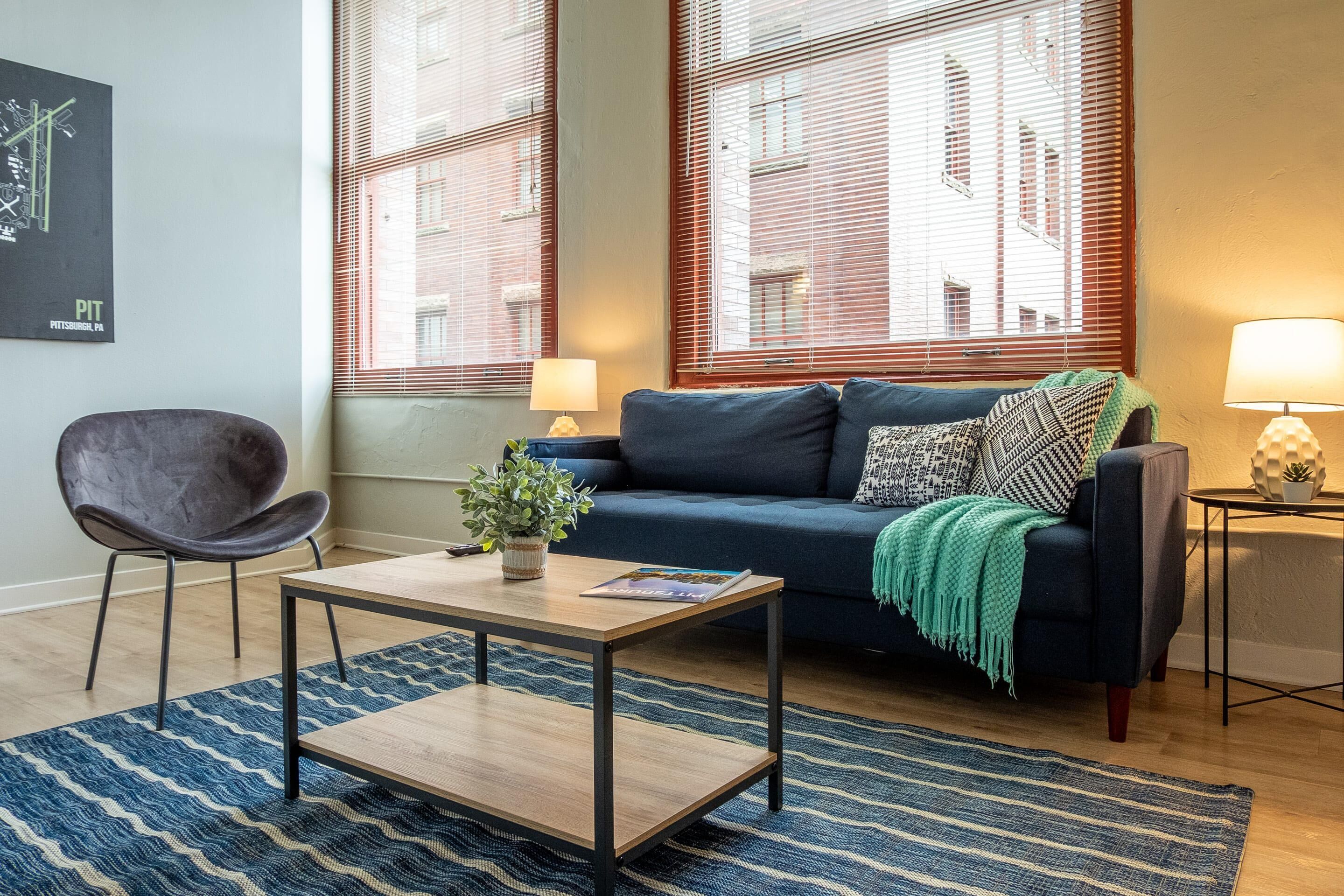 Frontdesk | Bright and Open 2 BR Apt