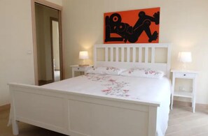 3 quartos, Wi-Fi de cortesia, roupa de cama